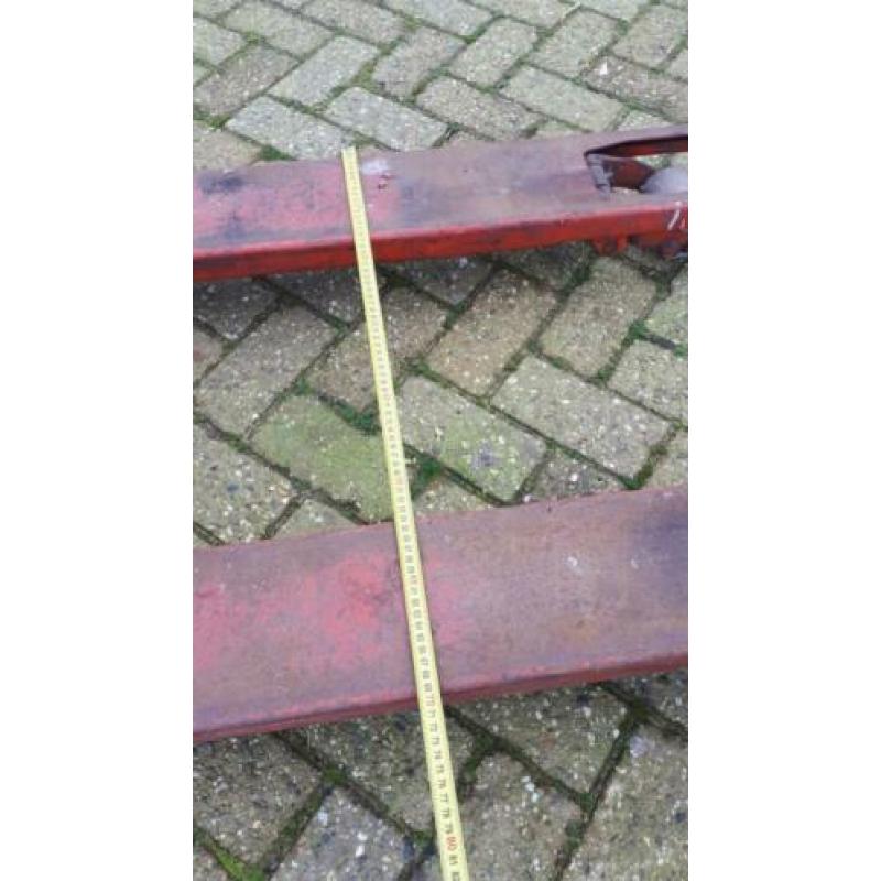 BT lifters palletwagen breed.