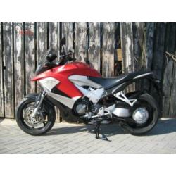 HONDA VFR800X (bj 2011)