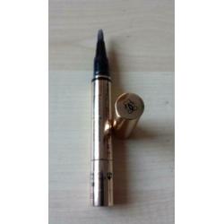 GUERLAIN Precious Light Rejuvenating Illuminator 02 1,5g 2x