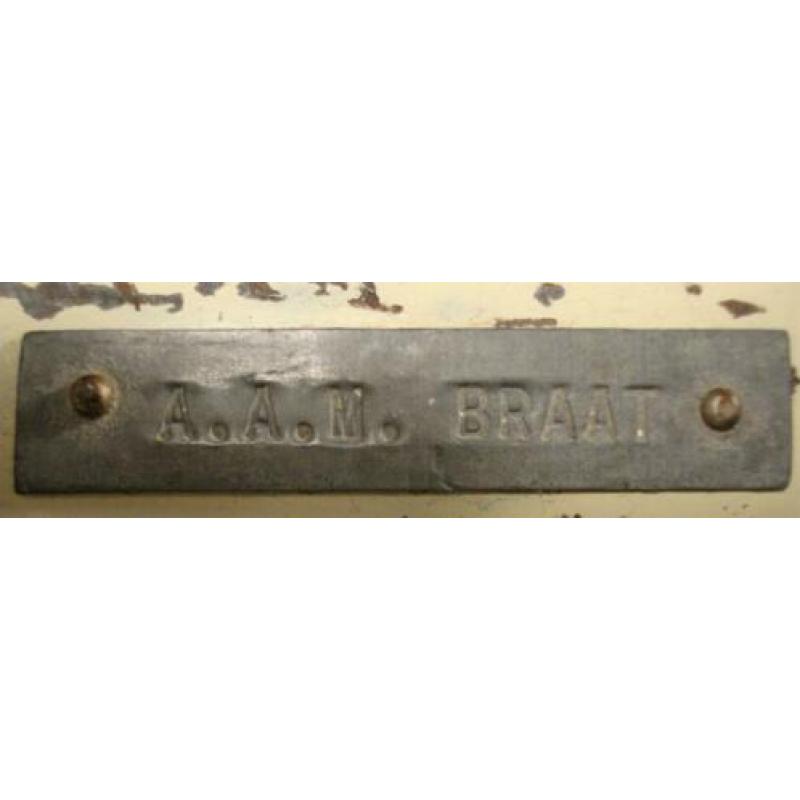 Antieke vintage tandartsboor met voetpedaal