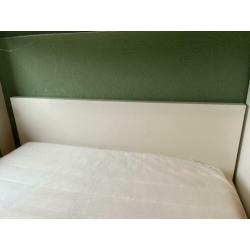 Malm Ikea bed wit | 140x200 | incl. matras & lattenbodems