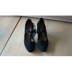 clarks zwarte pumps maat 4