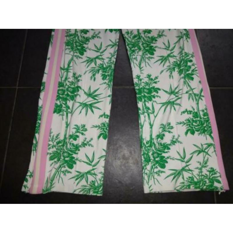 D4A Essentiel Antwerp soort jogging broek print band zijkant