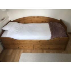 Bed compleet 75,00