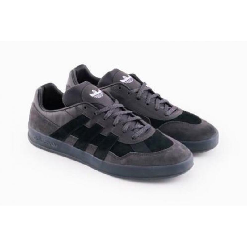 Adidas Aloha Super - 45 1/3 - Heren/Dames Sneakers