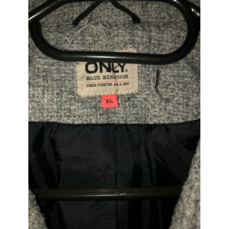 Only jasje maat 42