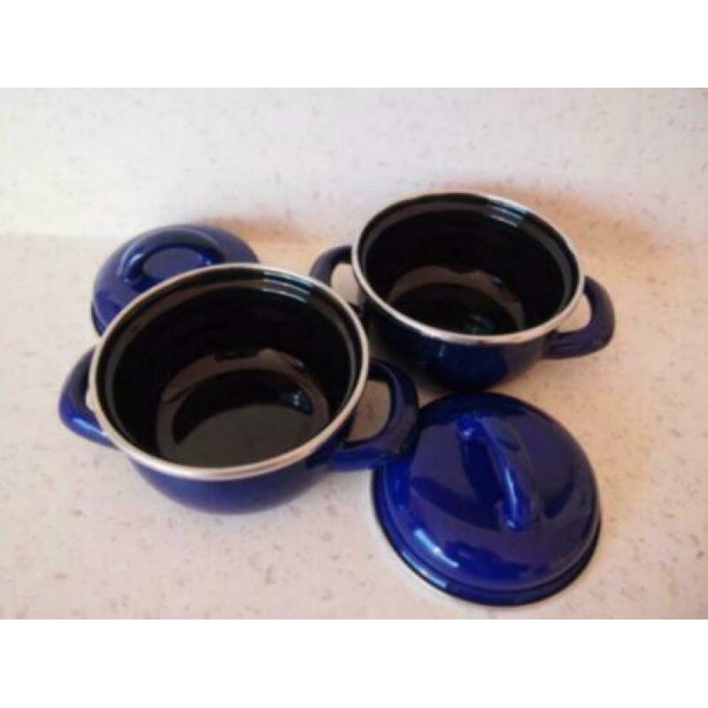 045 Pannetjes, blauwe emaille, zgan