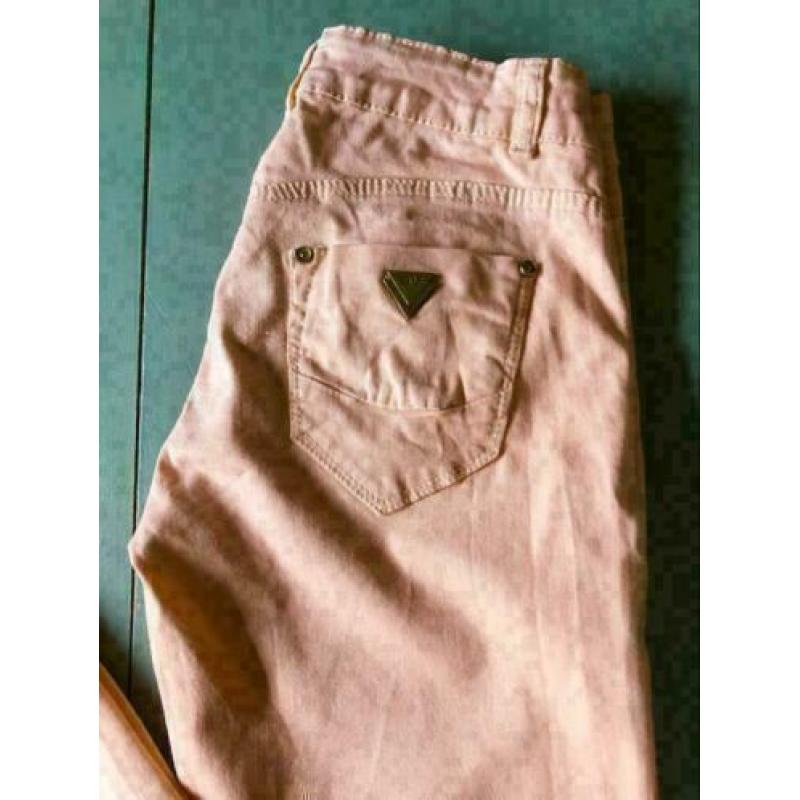 Rose Player skinny maat M