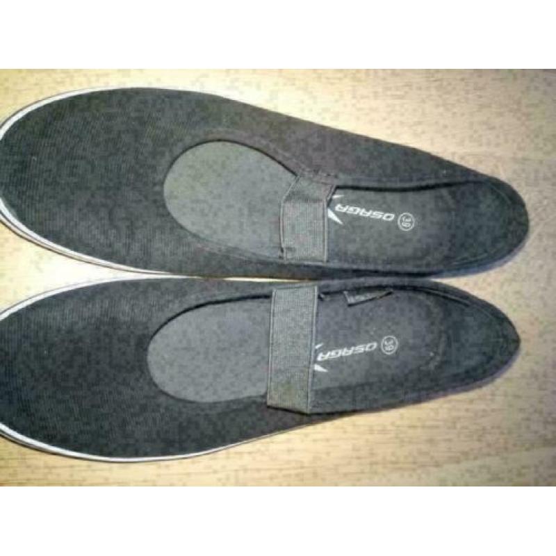 443, gymschoen te koop maat 39 merk Dutchy