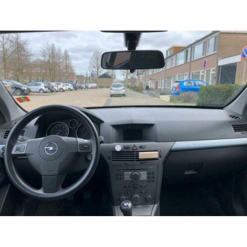 Opel Astra 1.6 16V in zeer goede staat