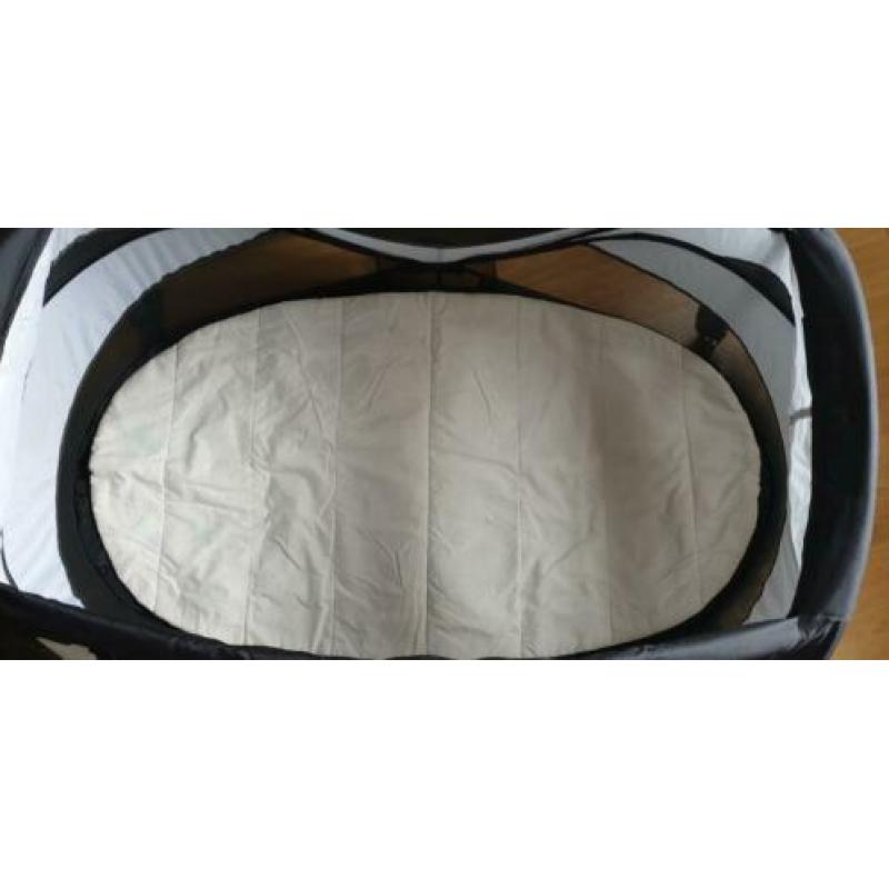Deryan Travel Cot peuter box reisbed campingbed