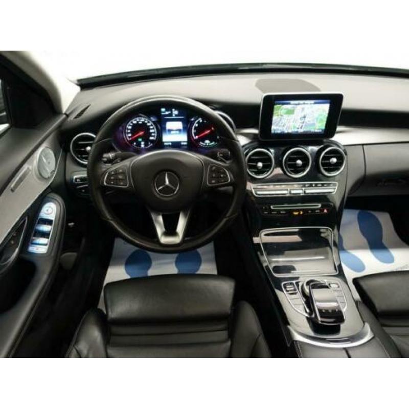 Mercedes-Benz C-Klasse 350 e Plug in Hybride AMG-Line aut, P