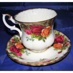 Royal Albert Old Country Roses dames kop en schotel