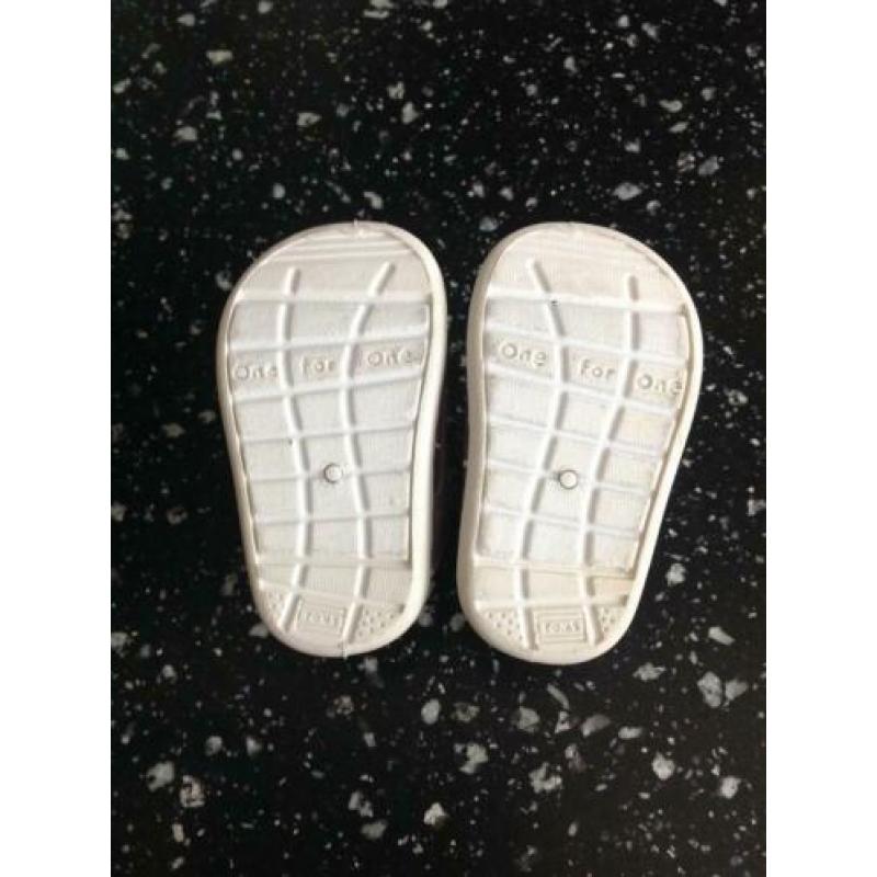Toms babyschoentjes maat 18,5 unisex