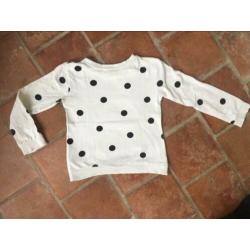 Leuke sweater, maat 110-116, meisje