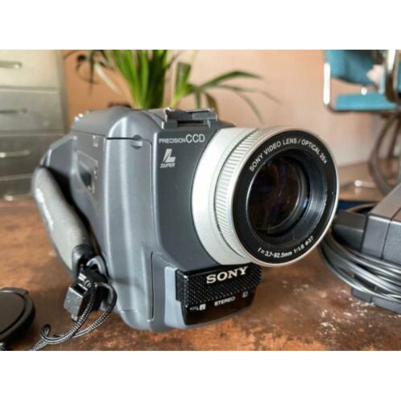 Sony Camcorder Camera+2 Sony Lenses