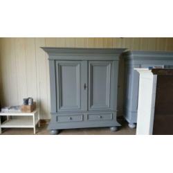 Houten wandmeubels, brocante buffetkasten kamer eiken kasten