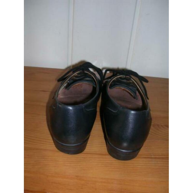 Nette zwarte leren schoenen / pumps van Mephisto, maat 39