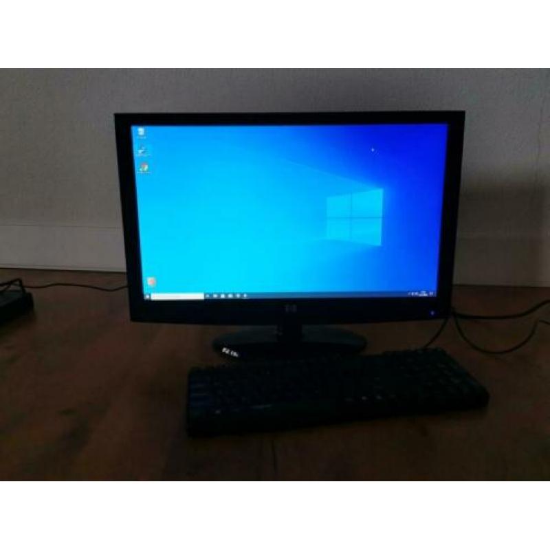 Computer dvd 60GB SSD 8GB RAM FHD monitor 22" Windows 10 pro