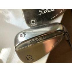 Titleis Vokey wedges 46 en 50 gr. met wedgeflex shaft
