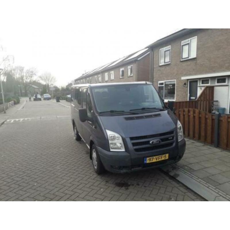 Ford Transit dubbel cabine bj 2007