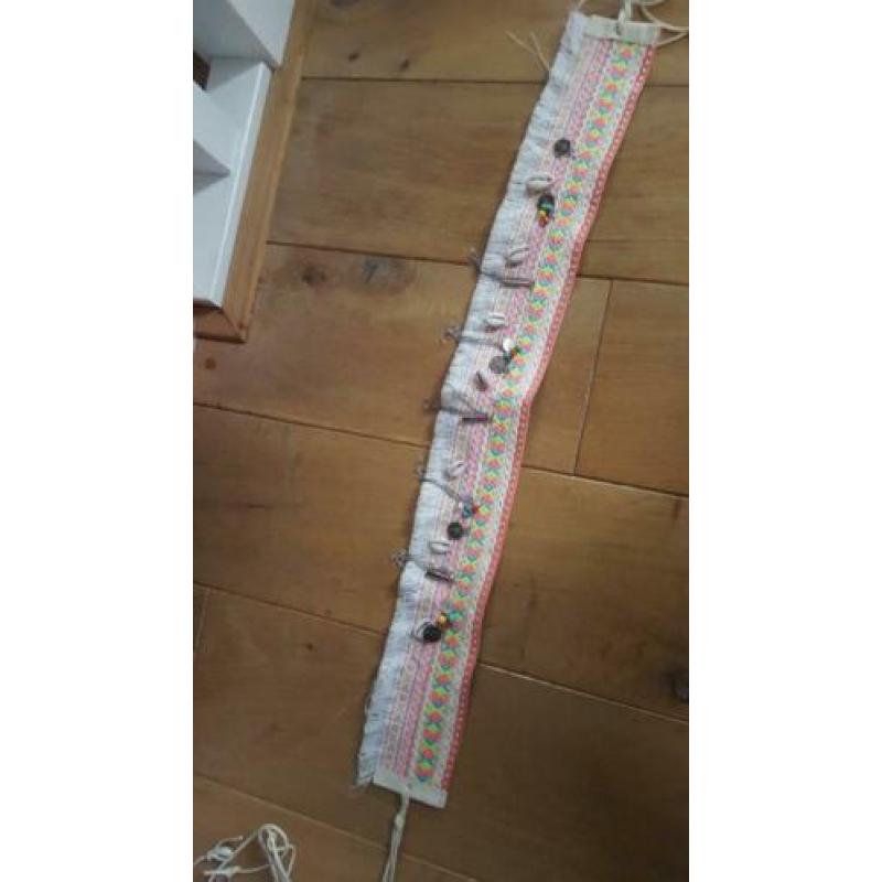 Brede riem ibiza lola amor schelpjes fluor