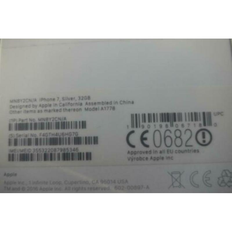 Apple iPhone 7 32GB Zilver. In nieuwstaat