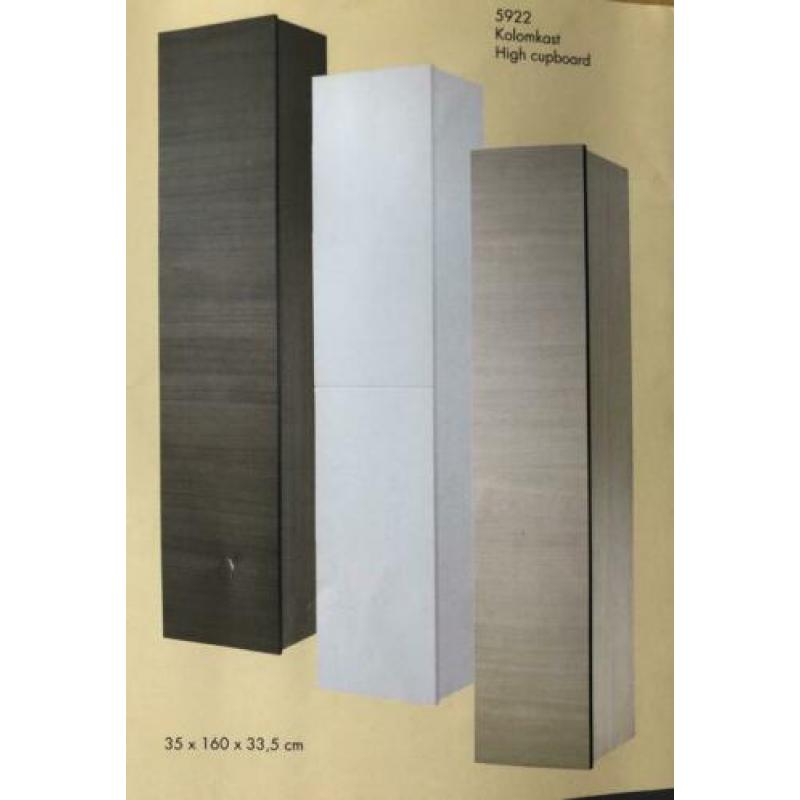 Nieuw badkamer meubel, kast, kraan compleet design wit
