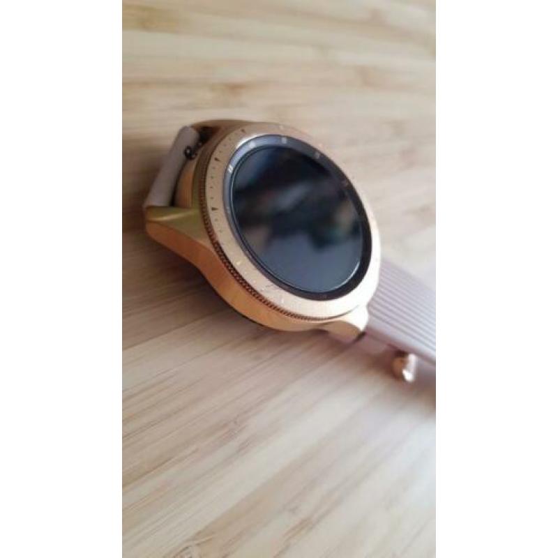 Samsung Galaxy Watch (42mm) Rosé Goud / Roze