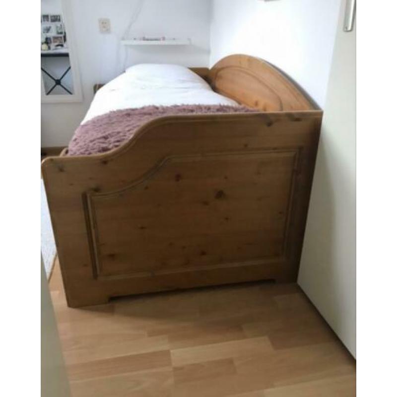 Bed compleet 75,00