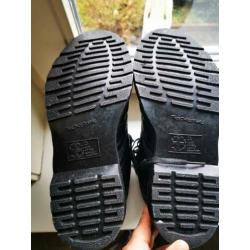 dr martins maat 39 (nieuw)