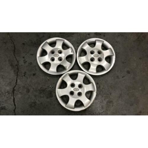 Wieldoppen set 14 inch Hyundai origineel