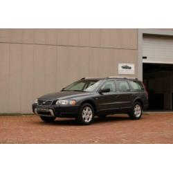 Volvo XC70 2.4 D5 AWD AUTOMAAT YOUNGTIMER (bj 2004)