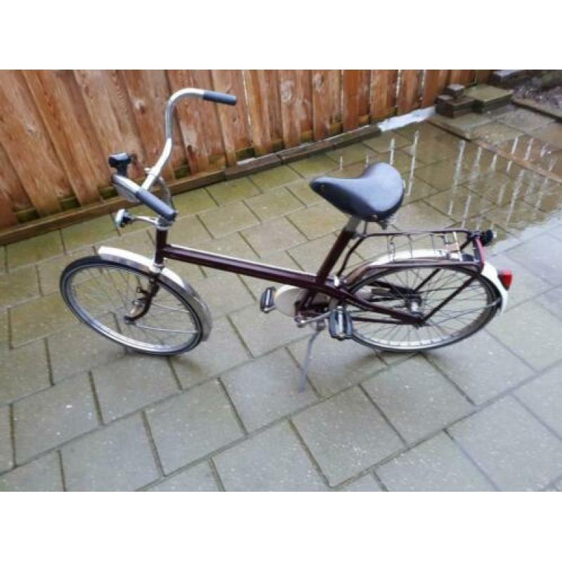 Een tweede hands fiets te koop