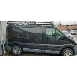 Opel Vivaro 2.5 DTI L1 H1 2900 kg