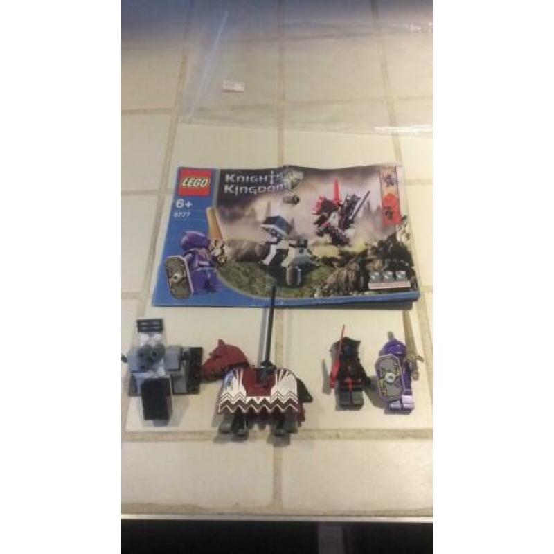 Lego knights kingdom set 8777