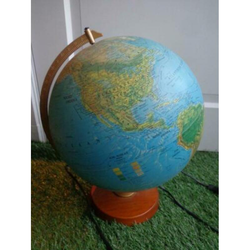 Vintage wereldbol / globe met verlichting,Scanglobe,Denemark