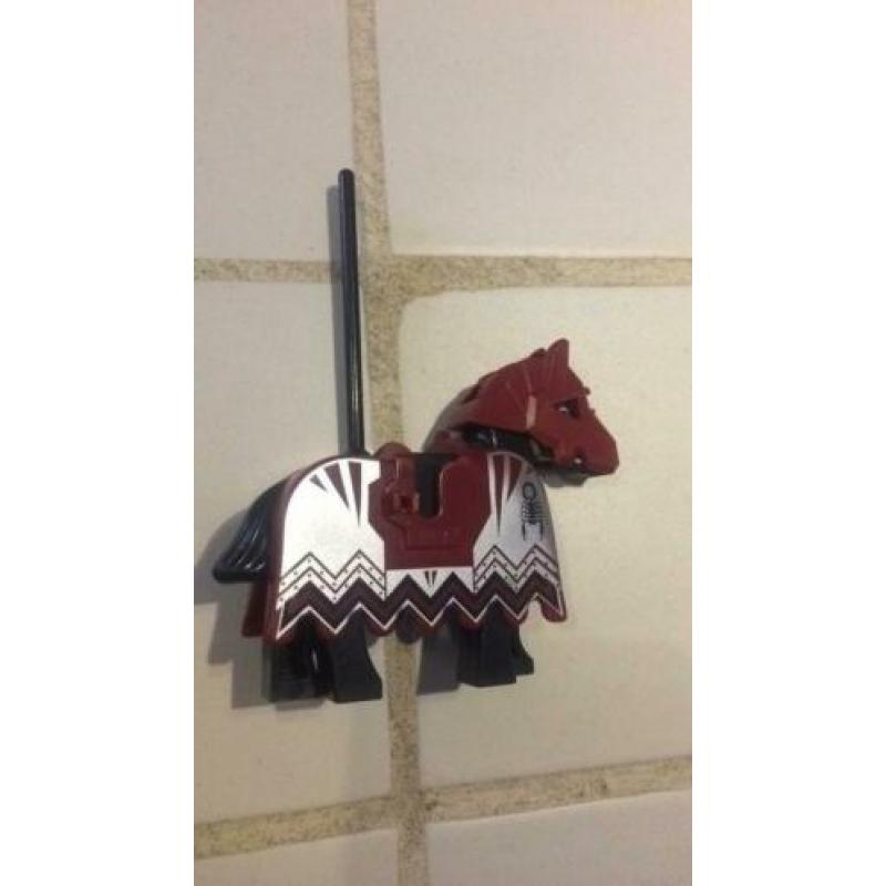 Lego knights kingdom set 8777