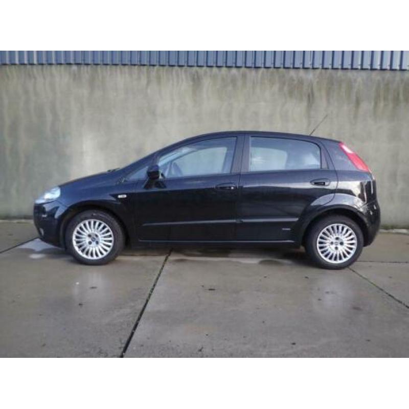 Fiat Grande Punto 1.4 Dynamic airco, 5-deurs