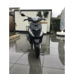 Piaggio Zip 25 km sp kappen