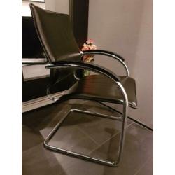 Oldscooldesign Thonet s73 Jozef Carcia zwart leer slede stoe