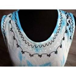Licht blauw met kleur patronen rayon jurk Maat free size