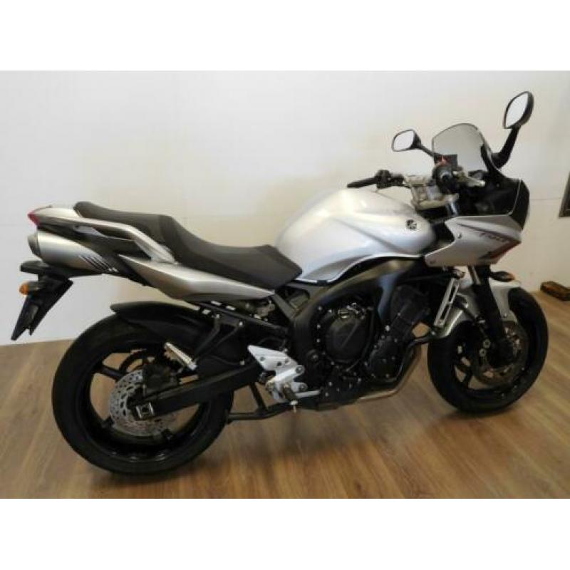 Yamaha FZ6S S2 FZ6 (bj 2010)