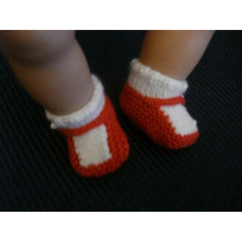 Poppenkleertjes - POPPENSCHOENTJES