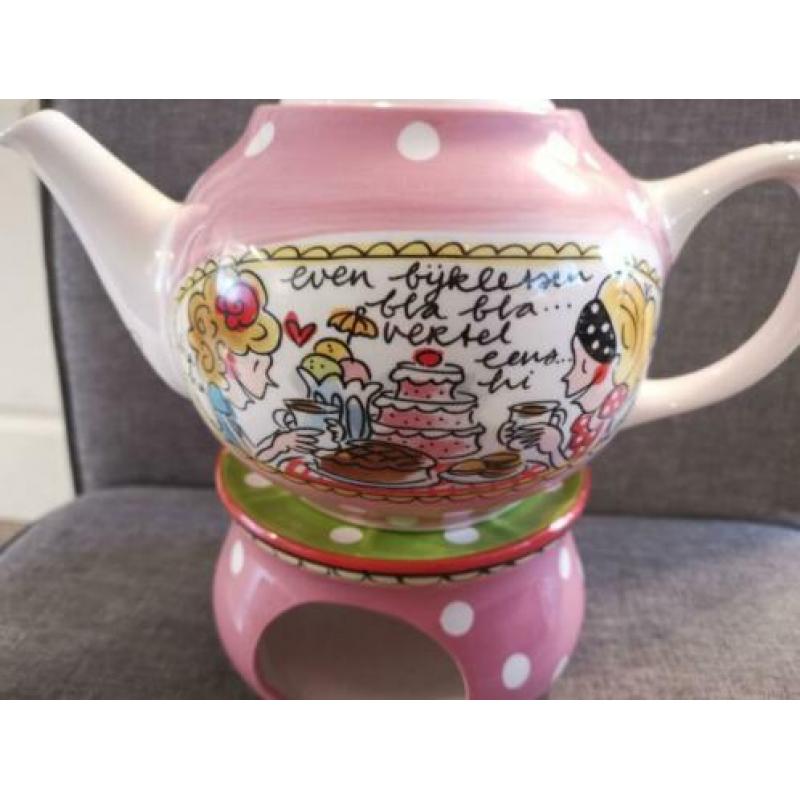 Mooie theepot met rechaud van blond amsterdam