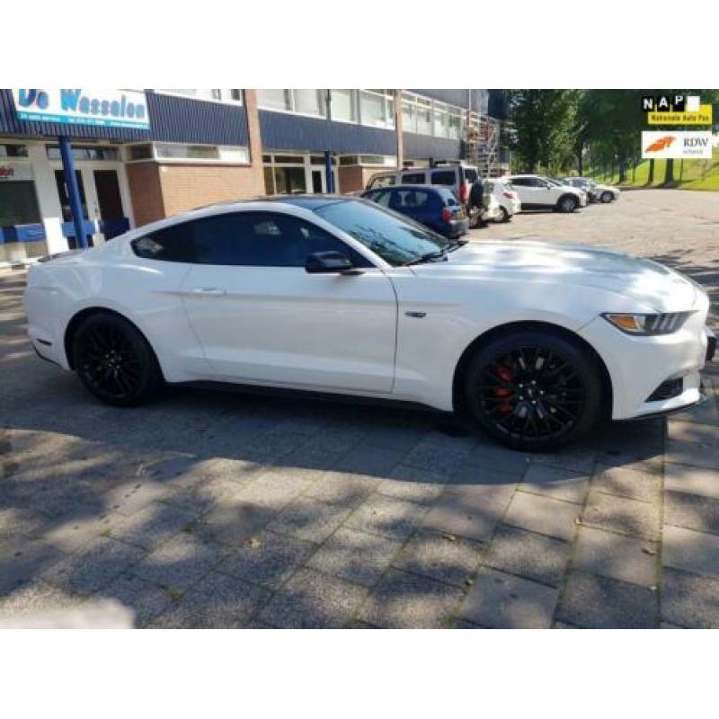 Ford Mustang Convertible 2.3 EcoBoost LEDER/AUTOMAAT/ 315 PK