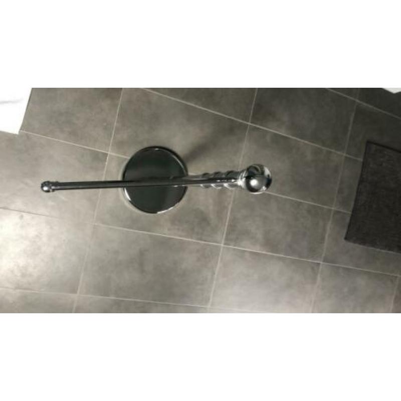 Handdoekenrek, metaal. 91cm.