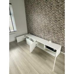 Ikea besta zgan