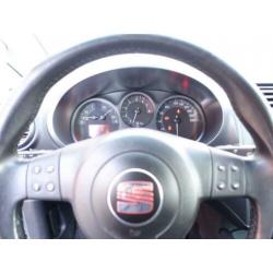 Seat Leon 1.6i SPORTLINE (navi,climate,sportinterieur)