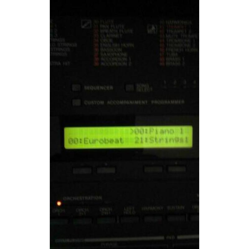 Yamaha psr 6700 & 12 diskettes..